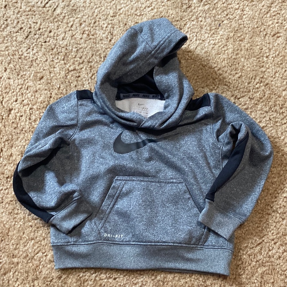 Nike 2T sweatshirt